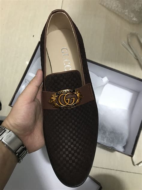 gucci sneakers shoe box|cheap gucci men's dress shoes.